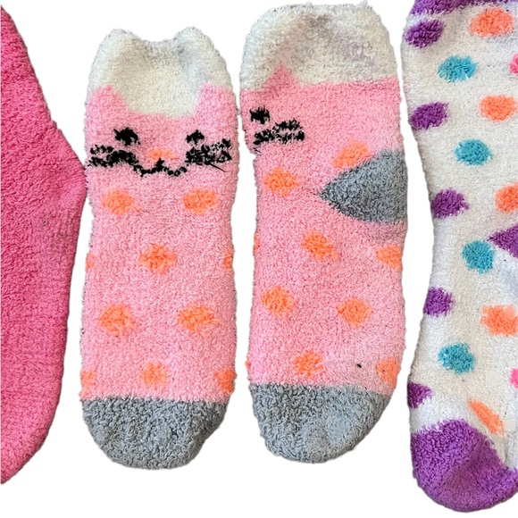 Set of 4 fuzzy socks - Picture 2 of 7